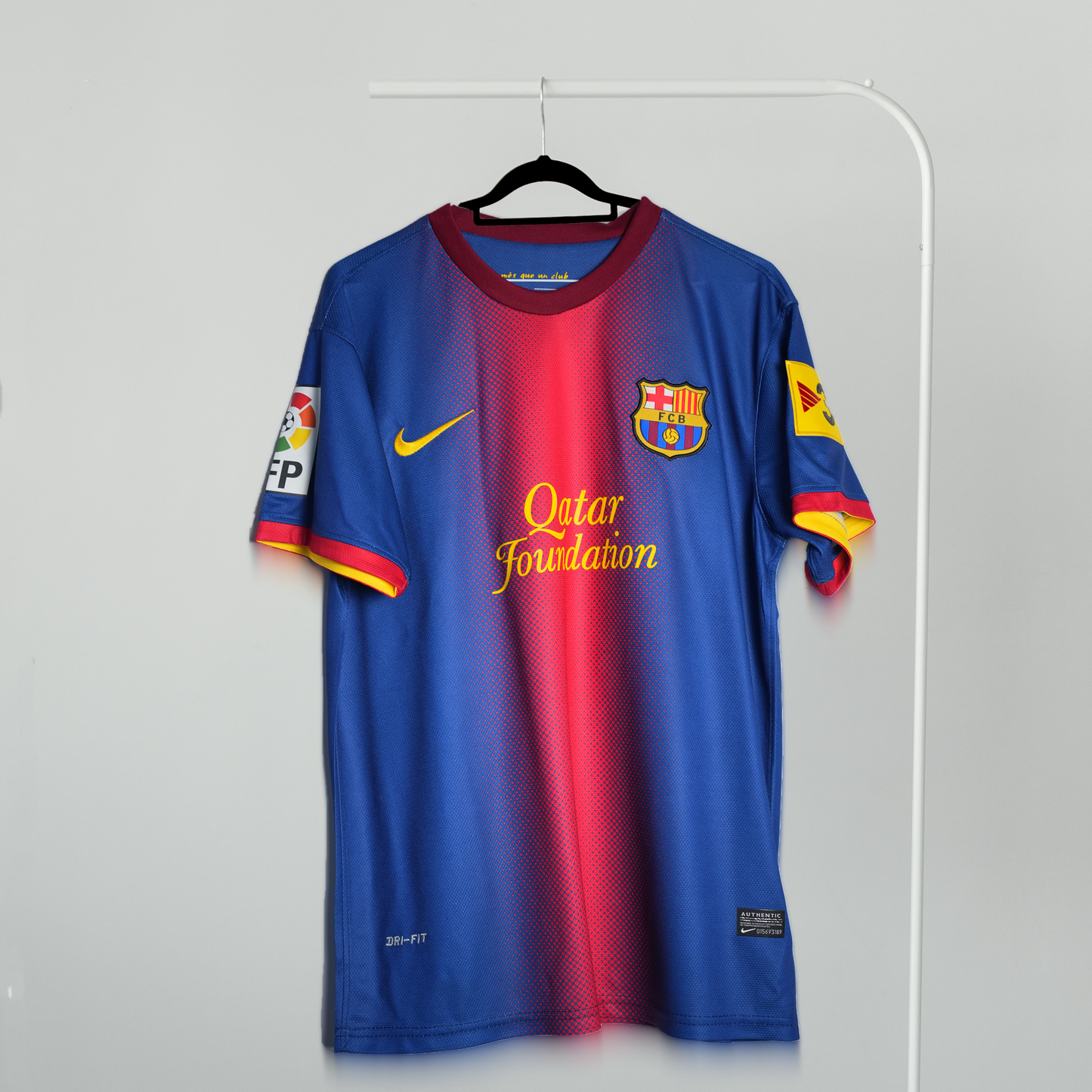 Barcelona 2011-12 home