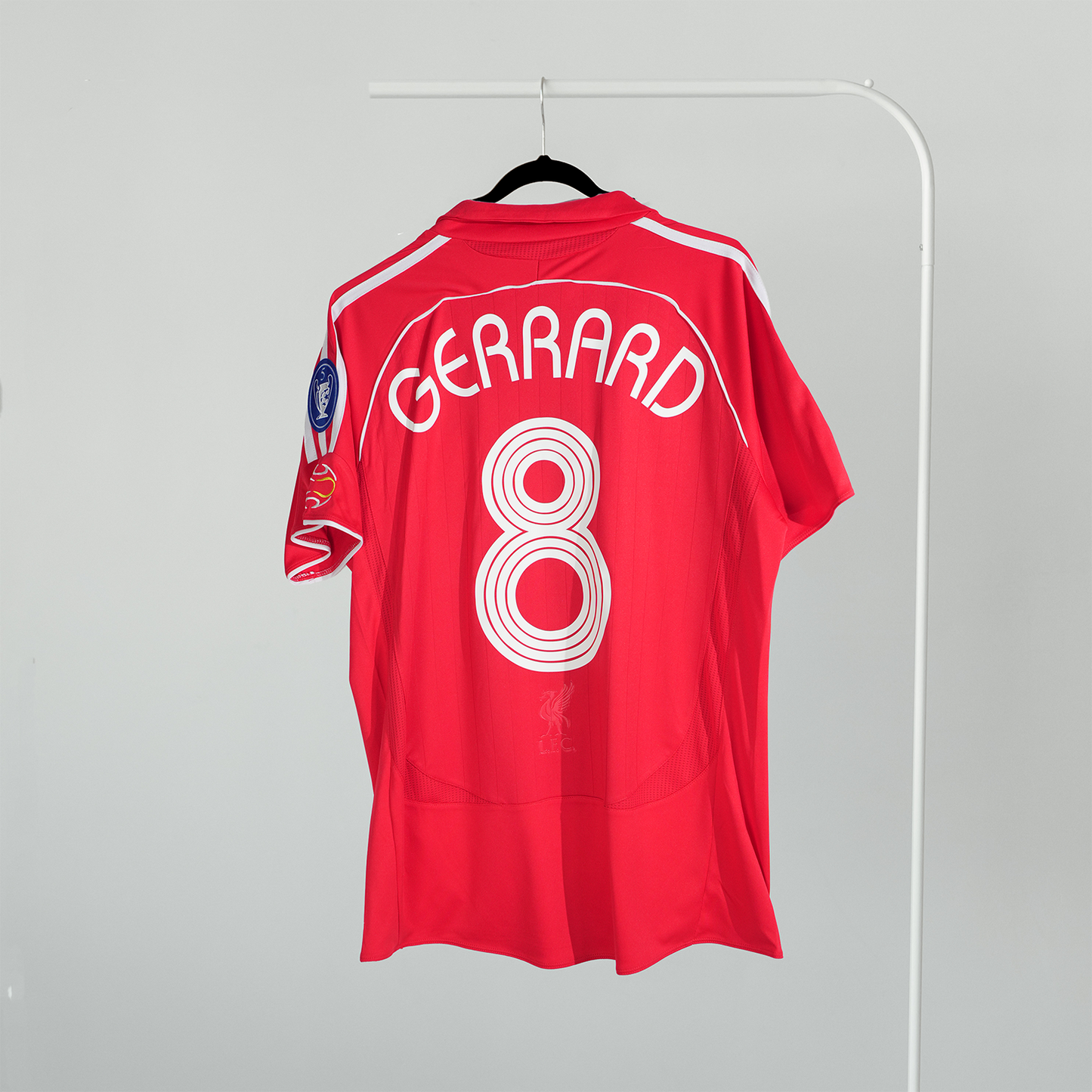 Liverpool 2005-6 home